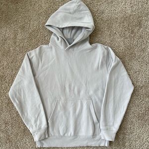 silvery/flat gray aritzia cozy perfect hoodie